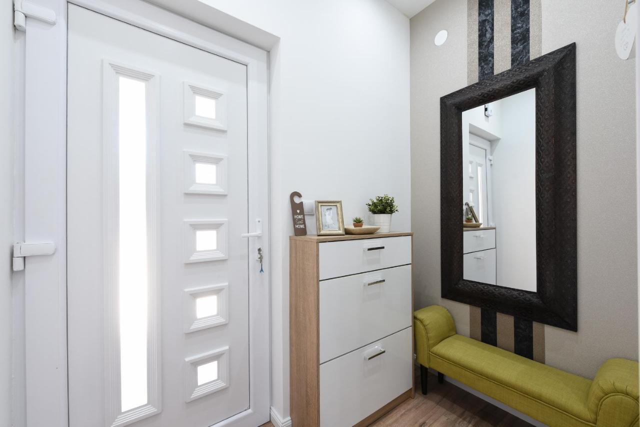 Shine Apartment Zára Kültér fotó