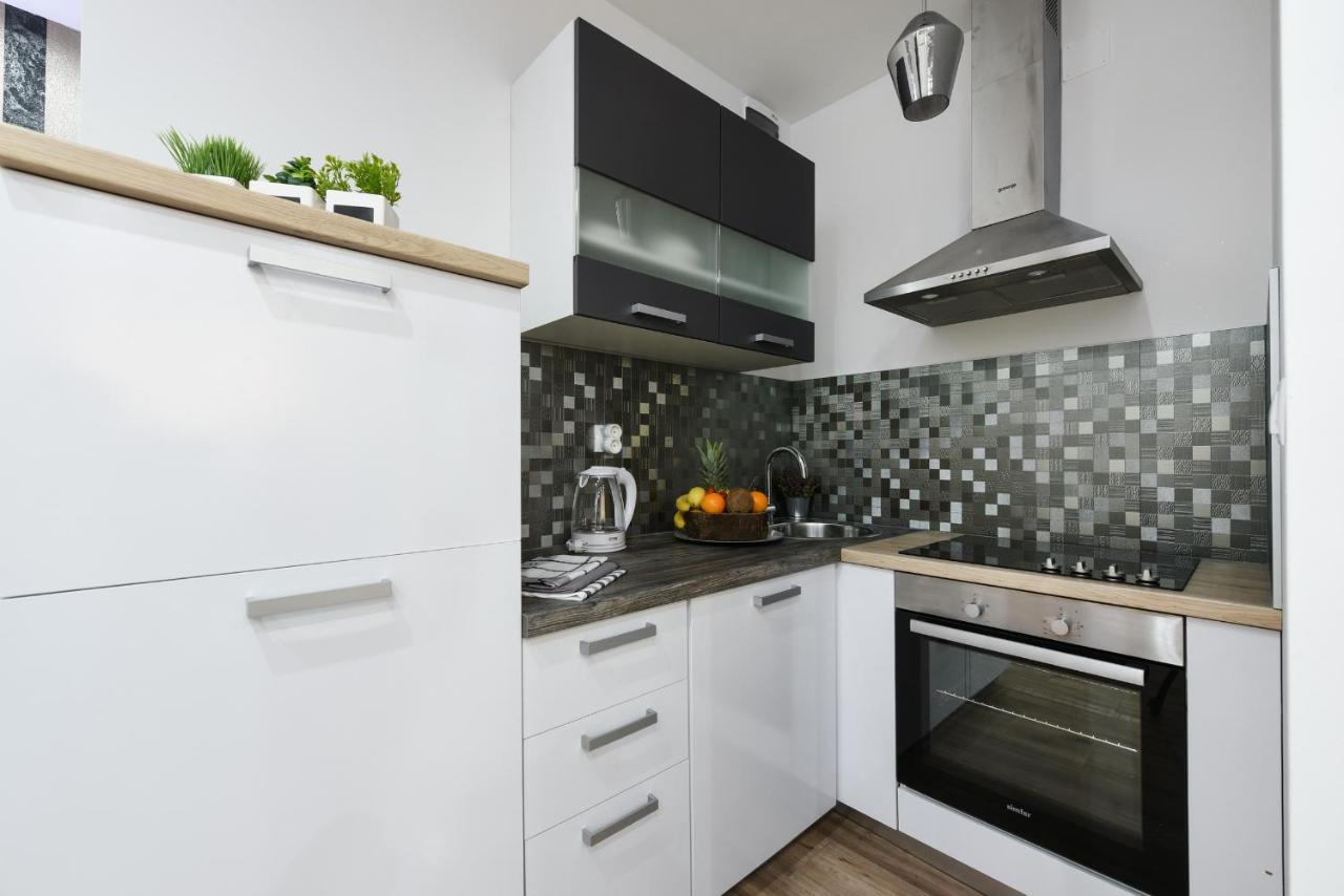Shine Apartment Zára Kültér fotó