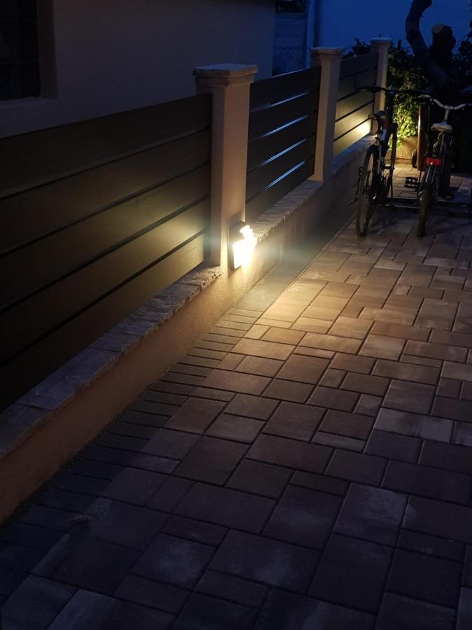 Shine Apartment Zára Kültér fotó